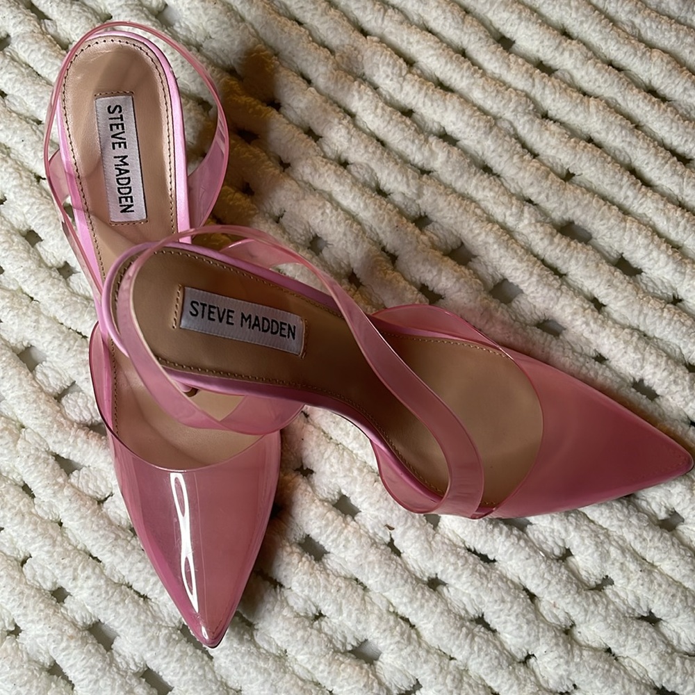 Steve Madden “Vienne” pink, strappy, size 9.5,‎ stiletto heels. Unique. NWOT